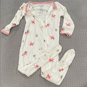 Kyte BABY Pink Unicorn Footed Sleeper